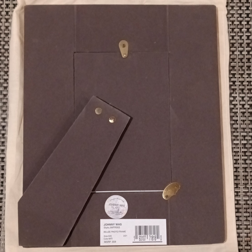 Johnny Was photo frame 10" x 8.5". - Picture 10 of 14